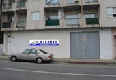 Local comercial en venta con 310m² en Boiro foto