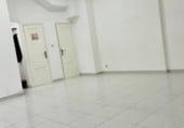 Local comercial en venta con 55m² en Ribeira, en la zona de Ribeira, Rúa Cristóbal Colón foto