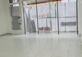 Local comercial en venta con 55m² en Ribeira, en la zona de Ribeira, Rúa Cristóbal Colón foto
