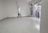 Local comercial en venta con 55m² en Ribeira, en la zona de Ribeira, Rúa Cristóbal Colón foto