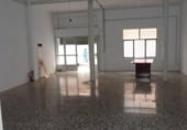 Local comercial
en venda
amb 110m² a Elda, av. acacias foto
