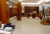180m² commercial premises for sale in Elda, Calle Rafael Altamira photo