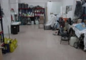 Local comercial
en venda
amb 145m² a Petrer, Calle León foto