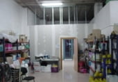 Local comercial
en venda
amb 145m² a Petrer, Calle León foto