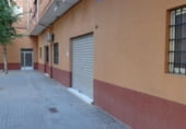 230m² commercial premises for sale in Elda, av. de madrid photo