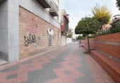 Local comercial en venta con 111m² en Armilla, Calle Cervantes foto