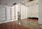 1053m² building for sale in Granada, in the area of San Antón Neighborhood, Calle Acera del Darro photo