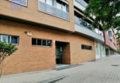 320m² offices for sale in Pamplona, Calle de Blas de Laserna photo