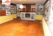 115m² commercial premises for sale in Ávila, Plaza Fuente El Sol photo