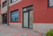 Local comercial en venta con 106m² en Carral, N-550 foto