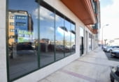 130m² commercial premises for sale in Culleredo, in the area of Cordeda, Avenida de Cordeda photo