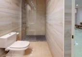 68m² commercial premises for sale in Cambrils, Carrer del Riu Brugent photo