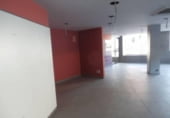 Local comercial en venta con 232m² en Tudela, Avenida Santa Ana foto