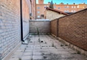 Local comercial en venta con 90m² en Tudela, Calle Avenida de la Constitución foto