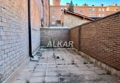 Local comercial en venta con 70m² en Tudela, Calle San Isidro foto