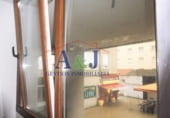 90m² commercial premises for sale in Santander, Calle Floranes photo