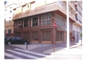 Local comercial
en venda
amb 115m² a Elx, Calle Blas Valero foto