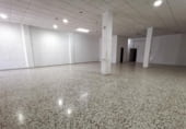 Local comercial
en venda
amb 295m² a Elx, Calle Aparadoras foto