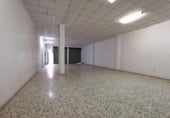 Local comercial
en venda
amb 295m² a Elx, Calle Aparadoras foto
