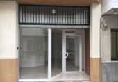 Local comercial en venta con 30m² en Huétor Tájar, Calle Ingeniero Sánchez del Corral foto