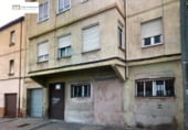 100m² commercial premises for sale in León, Calle Fernando González Regueral photo