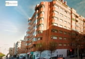120m² commercial premises for sale in León, in the area of Chantría, Avenida José Aguado photo