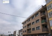 Local comercial en venta con 215m² en León, en la zona de Trobajo del Cerecedo, Calle Lagares foto