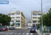 Local comercial en venta con 79m² en Tomares, Calle Luis Cernuda foto