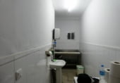 Local comercial en venta con 130m² en Chiclana de la Frontera, avenida la libertad foto