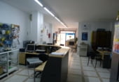 Local comercial en venta con 90m² en Chiclana de la Frontera, Calle Lainez foto