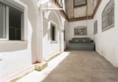 Edificio en venta con 650m² en Granada, en la zona de La Antequeruela, Calle Hoteles de Belén Calle C foto