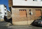 98m² locaux commerciaux pour vente à Cáceres, dans le quartier de San Justo, Calle Velarde photo
