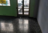 80m² commercial premises for sale in Cáceres, in the area of Cabezarrubia, Avenida París photo