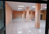 Local comercial
en venda
amb 400m² a Càceres, a la zona de Hernández Pacheco, Calle Hermanos Romero Ruiz foto