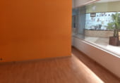 40m² locaux commerciaux pour vente à Cáceres, dans le quartier de Maisons Bon Marché, Calle Comandante Joaquín González photo