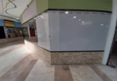 40m² locaux commerciaux pour vente à Cáceres, dans le quartier de Maisons Bon Marché, Calle Comandante Joaquín González photo