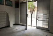 110m² commercial premises for sale in Amposta, Avinguda de la Ràpita photo