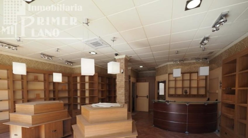 Local comercial