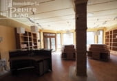 77m² commercial premises for sale in Tomelloso, Calle Reverendo Padre Pedro photo