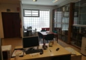 250m² offices with tenants for sale in Valencia, in the area of Campanar, Plaza Badajoz photo