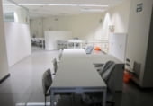 371m² commercial premises for sale in Valencia, in the area of Patraix, Calle Chiva photo