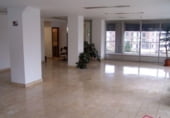 Local comercial
en venda
amb 100m² a Sant Sebastià, a la zona de Altza, Paseo del Bertsolari Txirrita foto