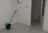 90m² commercial premises for sale in Almansa, Calle Galileo photo