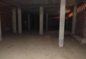 515m² commercial premises for sale in Almansa, Calle Miguel Servet photo