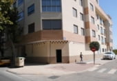 117m² commercial premises for sale in Almansa, Calle Zurbarán photo