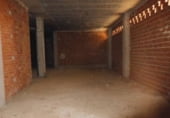 117m² commercial premises for sale in Almansa, Calle Zurbarán photo