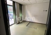 225m² offices for sale in Vigo, rúa vía norte, 36206 photo