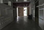 Local comercial en venta con 500m² en Santiago de Compostela, Ruela de Entrerrúas foto