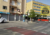 32m² commercial premises for sale in Granada, in the area of Los Vergeles, Avenida de América photo