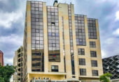 1129m² offices for sale in Madrid, in the area of Valverde, Calle de María Tubau photo